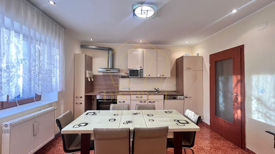 Casa spatioasa cu posibilitate SAD | Petfriendly | Ronat - Poză 5