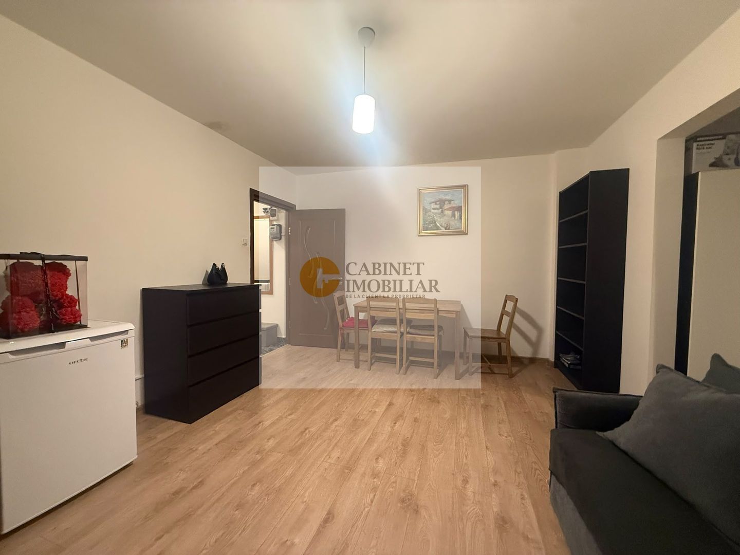 2 camere - metrou Unirii I Etaj 1 I Balcon - Poză 2