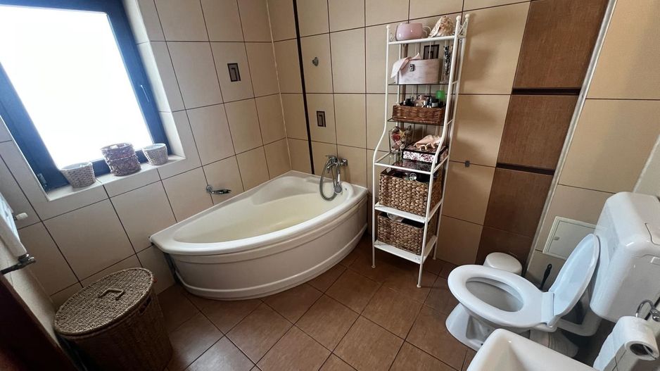 CASA INDIVIDUALA 5 CAMERE, TEREN 602 MP, MOBILAT/UTILAT, COMISION 0% - Poză 21