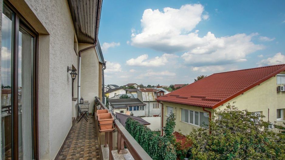 Apartament 3 camere si loc de parcare - Poză 10