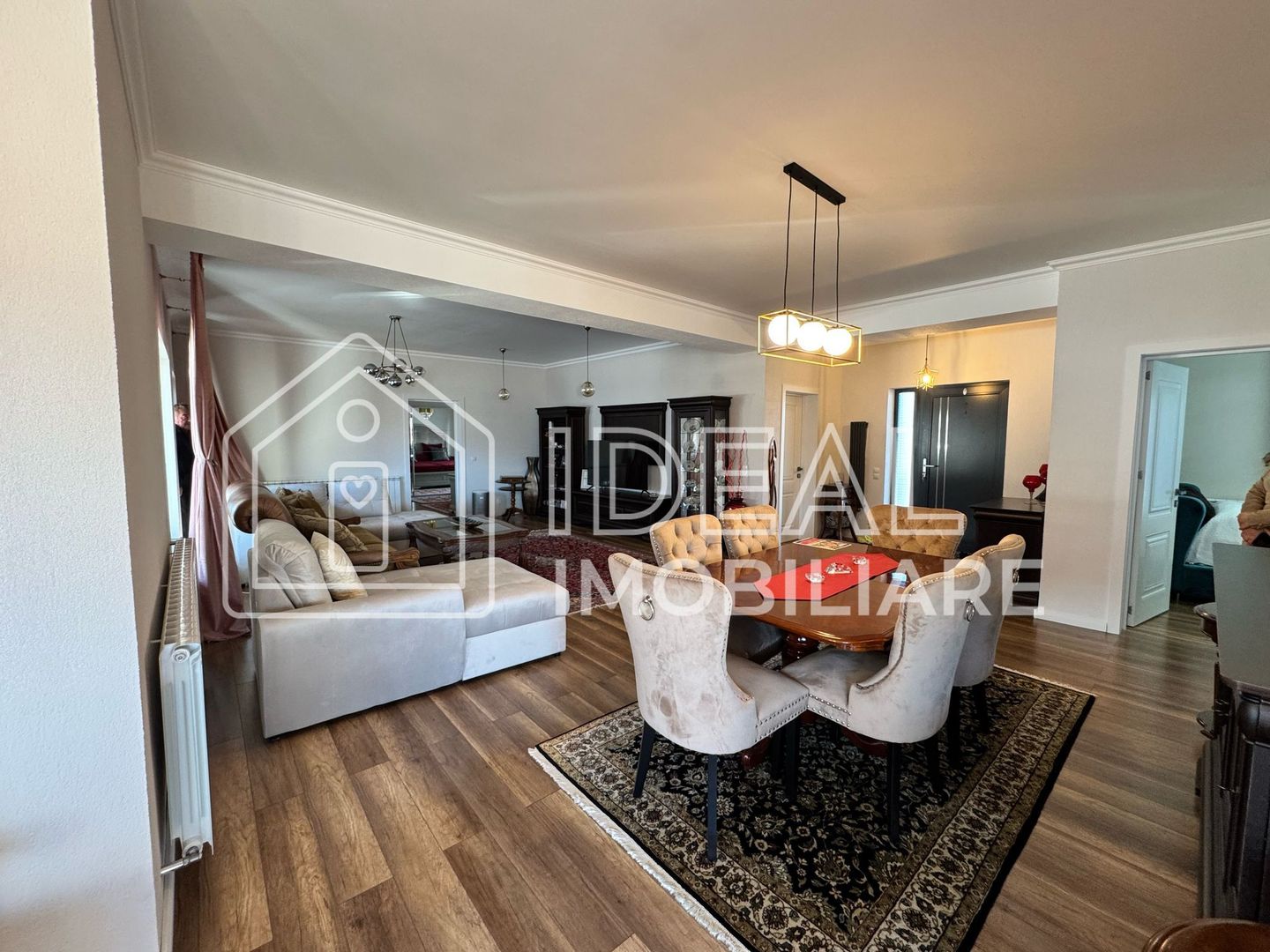 Casă modernă de vânzare în Tocile, Sibiu – 240 mpu si 600 mp de teren - Poză 1