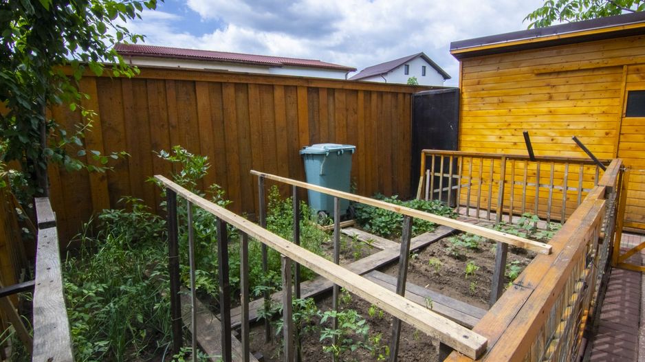 Casă / Vilă, 5 camere, teren 690 Mp., Prelungirea Ghencea - Maracineni - Poză 16