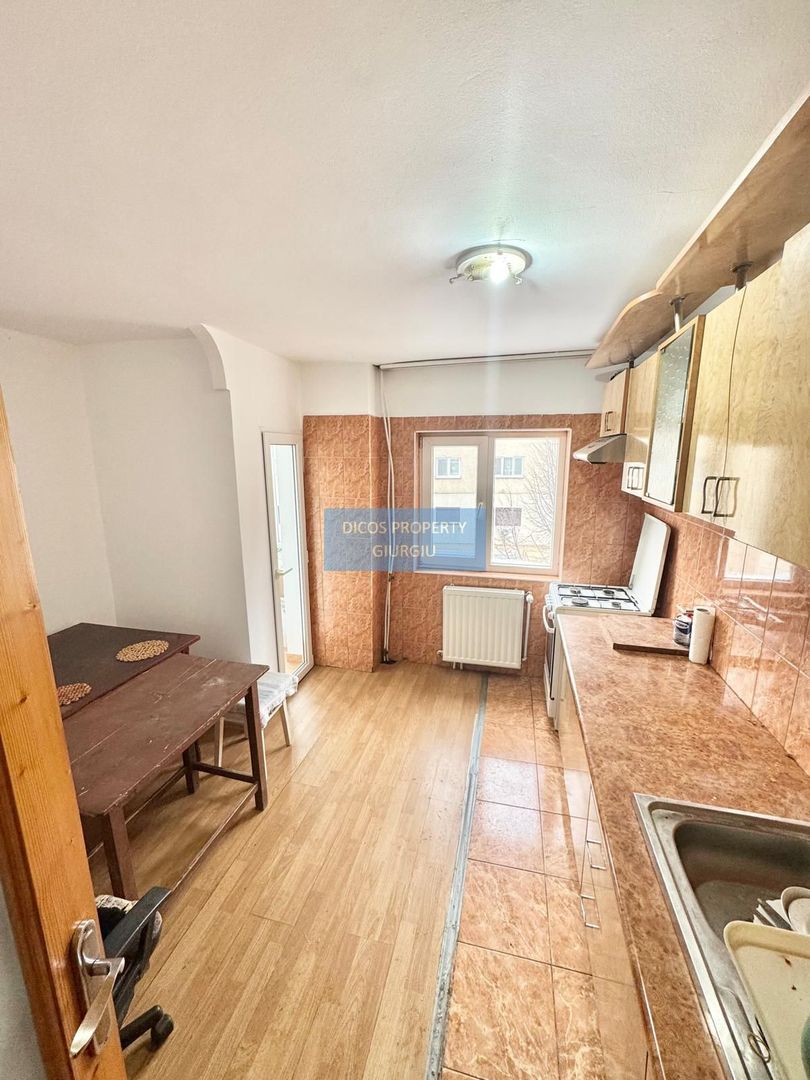 Apartament 3 camere de vânzare – Miron Nicolescu - Poză 2