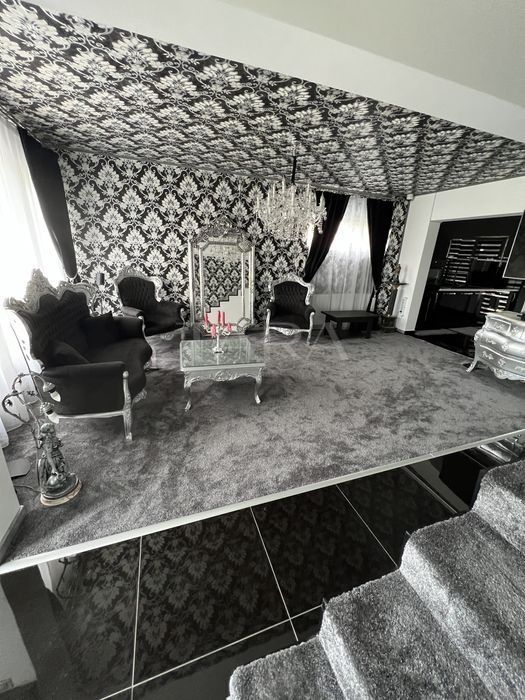 Casă / Vilă cu 4 camere de vanzare in Floresti, zona Eroilor - Poză 2