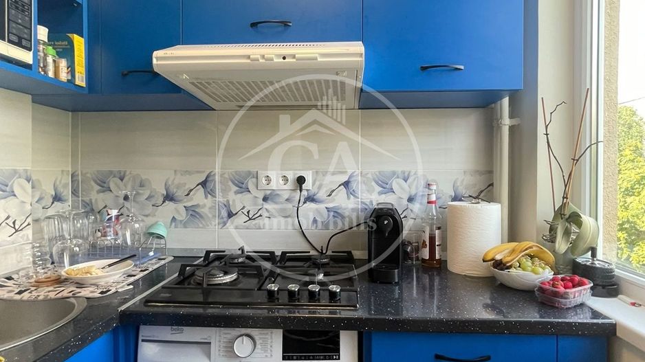 Apartament de vânzare cu 2 camere în zona Velența, Oradea - Poză 9