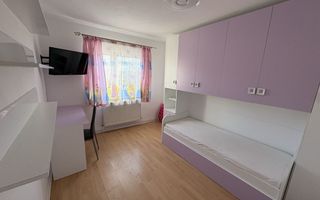 Apartament cu 4 camere, 77 mp, etaj 3/4 in Plopilor, zona Babes ! - Poză 9