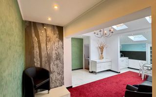 Apartament 4 camere de închiriat | zona Mărul de Aur | etaj 2 | parcare inclusă - Poză 1