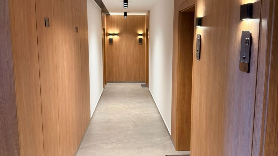 Urban Plazza, 41mp, mobilata si utilata, 135000Euro - Poză 2