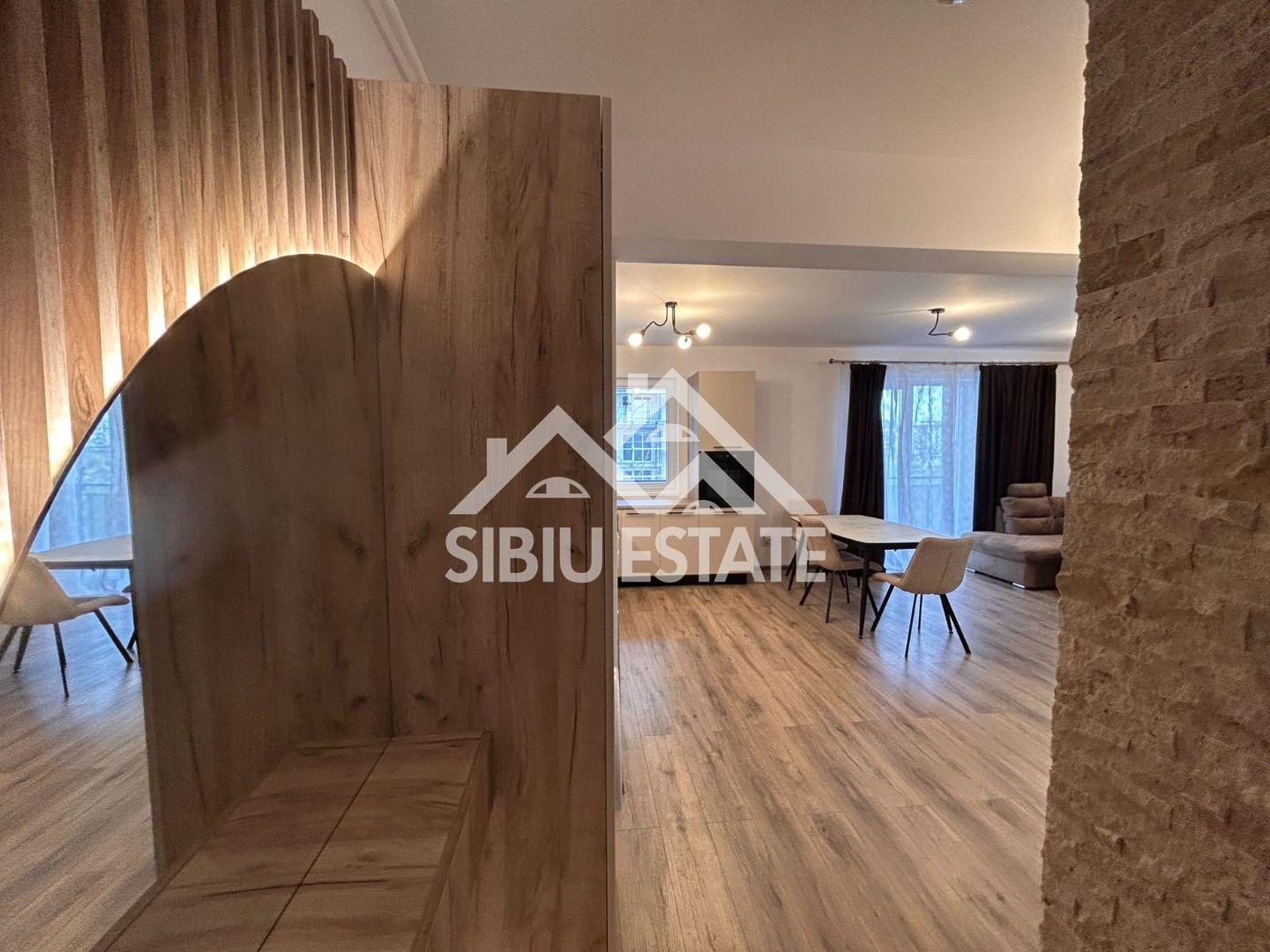 Apartament de vanzare cu 2 camere, etaj 1 bloc cu lift - Poză 13