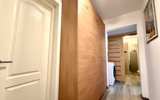 Apartament cu 3 camere, 2 bai  - zona Tractorul - Poză 14