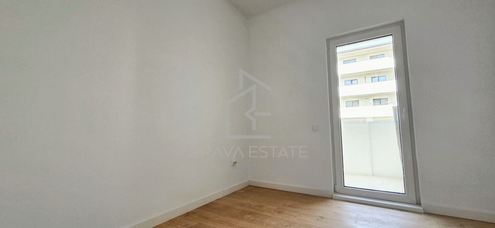 Apartament 3 camere, terasa, garaj subteran, zona Eroilor, Florești - Poză 7