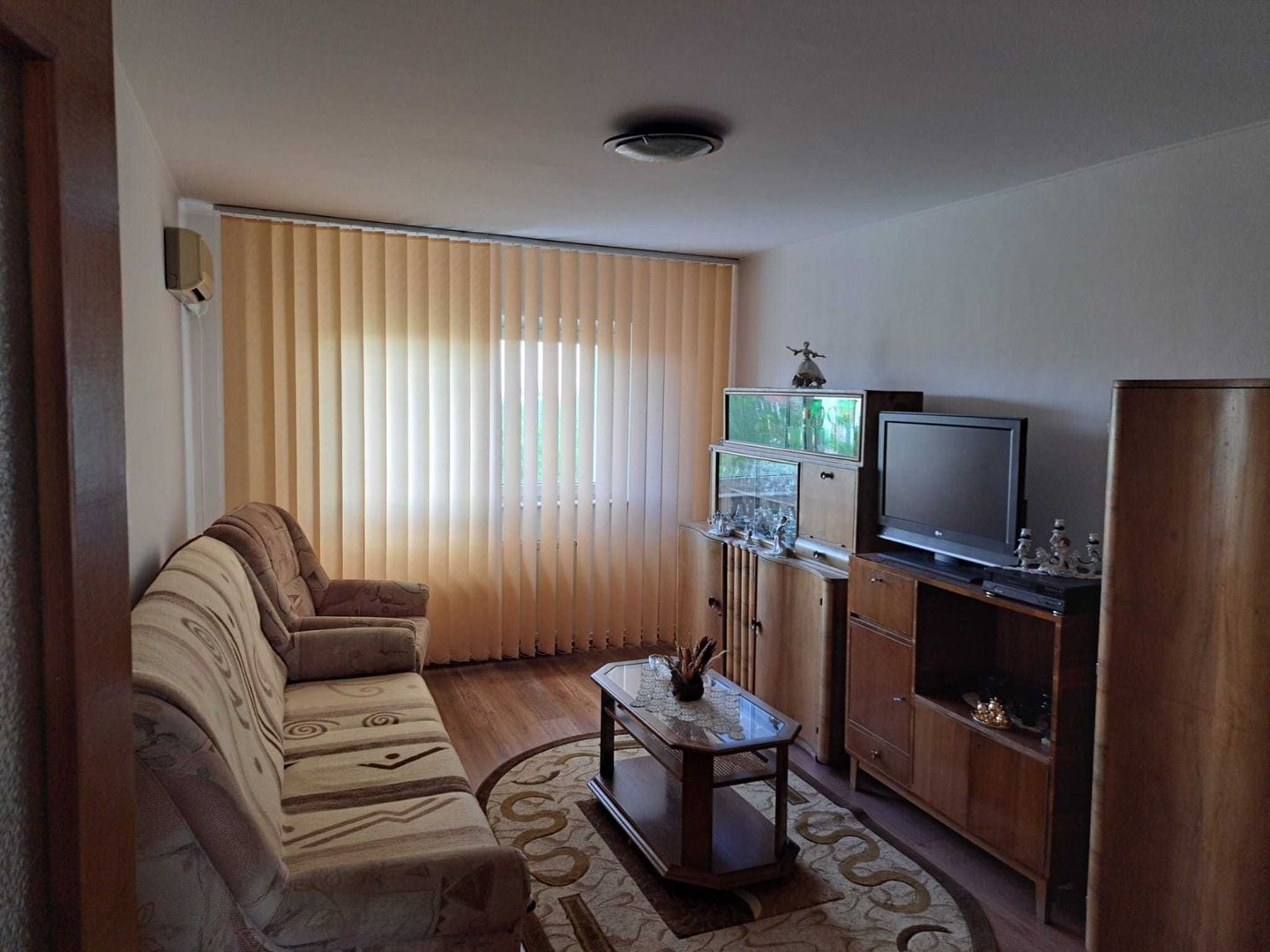 Vand Apartament 2 camere in Scriitorilor - Poză 2