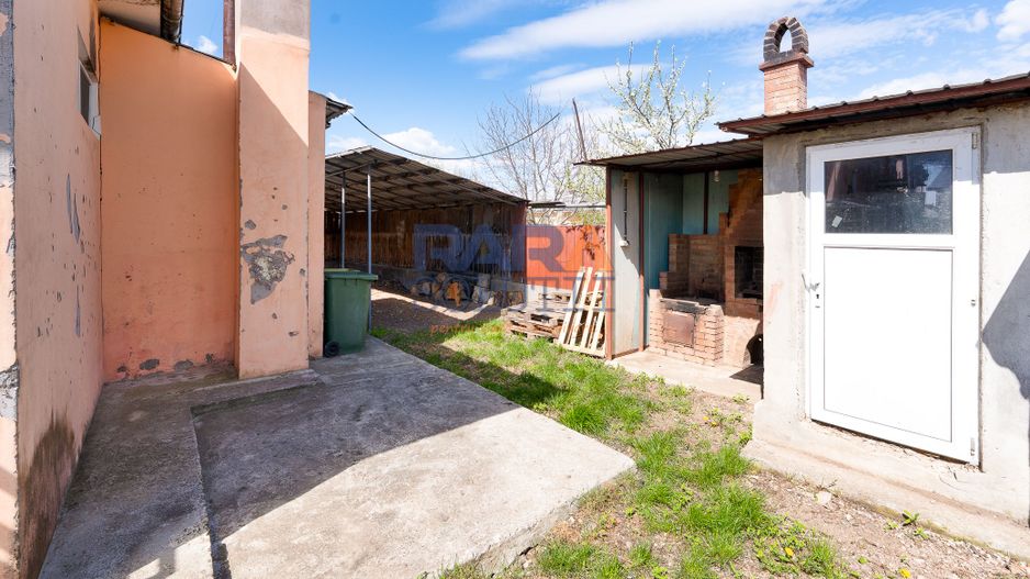 Spațiu de producție cu dotări complete: brutărie, patiserie și magazin - Poză 22