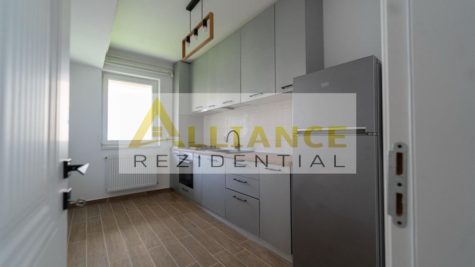 Apartament 2 camere + curte ~ Metrou Berceni - Poză 11