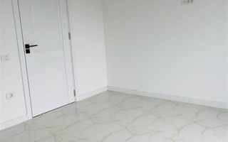 Casa P finisata zona Oncea - Poză 13