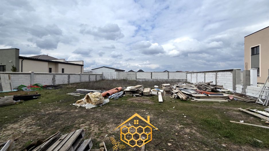 Teren Intravilan 545 mp in zona Magnolia -  Toate utilitatile - Poză 3