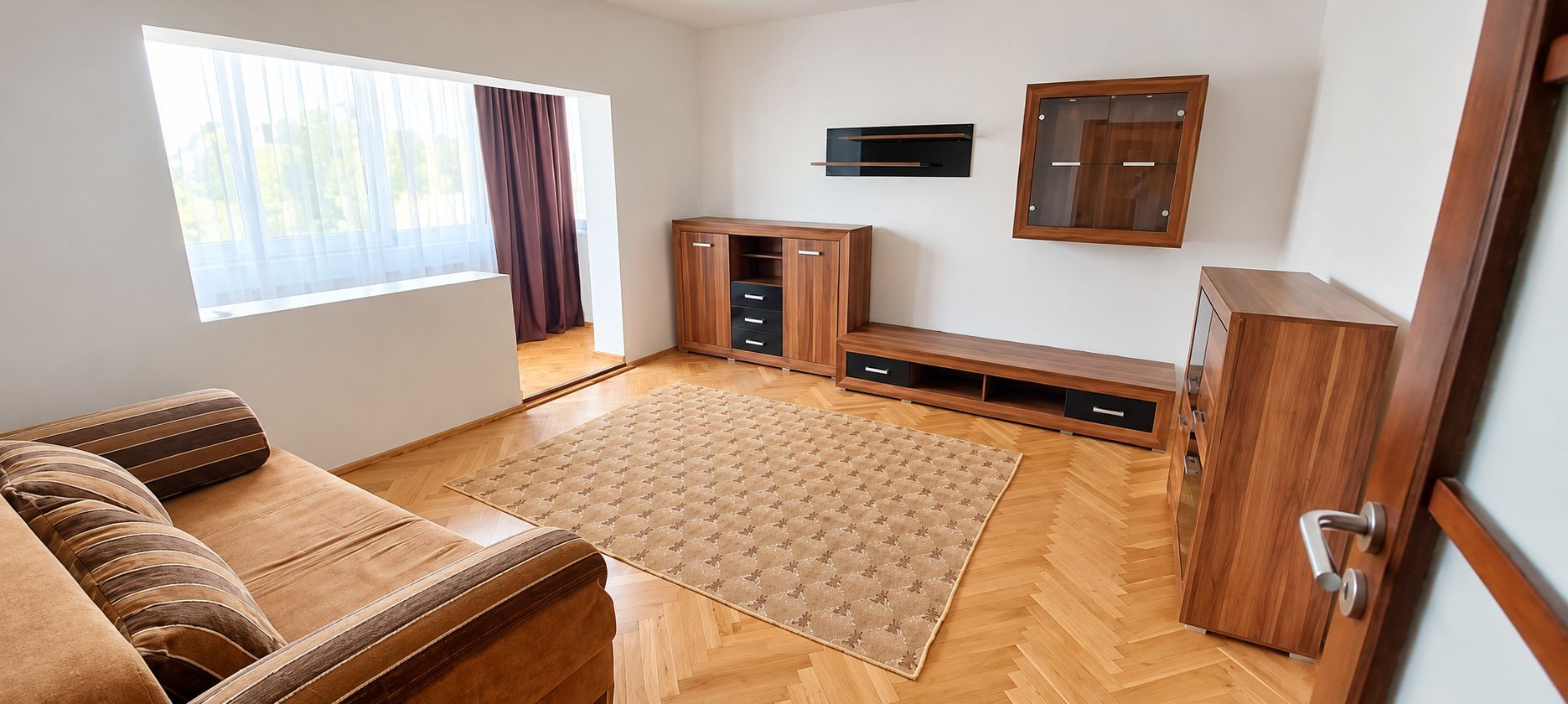 Complex Studențesc – Bd. Vasile Pârvan | 3 camere | Etaj 1 | 2 băi - Poză 1