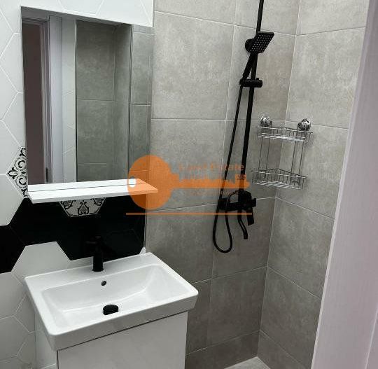 Apartament cu 4 camere Unirii - Vedere libera - Poză 2