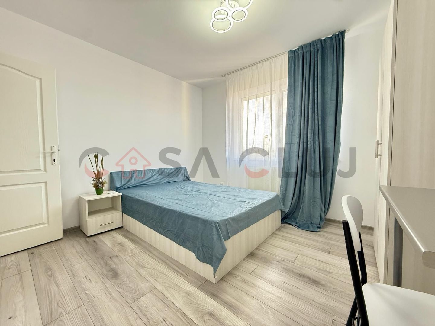 2 camere, decomandat, la cheie, parcare, Mina Cluj - Poză 1