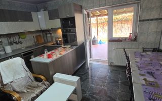 Vila individuala spatioasa ideala Afacere After School - Poză 11