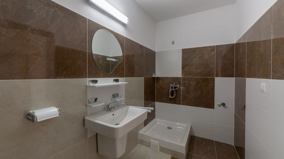 8 garsoniere disponibile Bascov, Pitesti - Poză 4