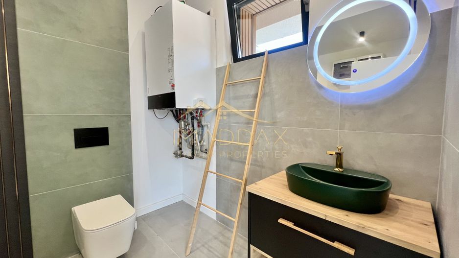 Vilă **6 camere  **451mp // Zona Iancu Nicolae - Poză 103