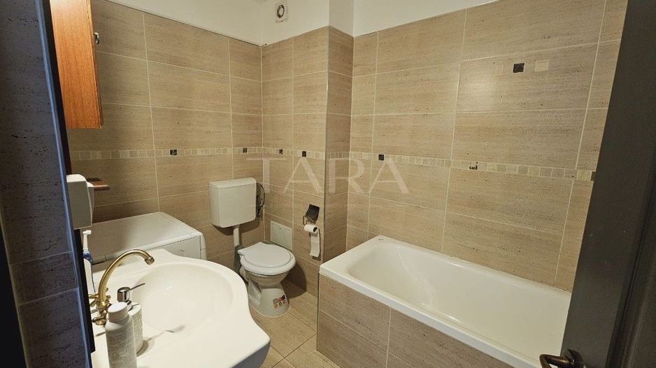 Apartament cu 2 camere, mobilat și utilat, cu parcare cu CF. Florești. - Poză 5