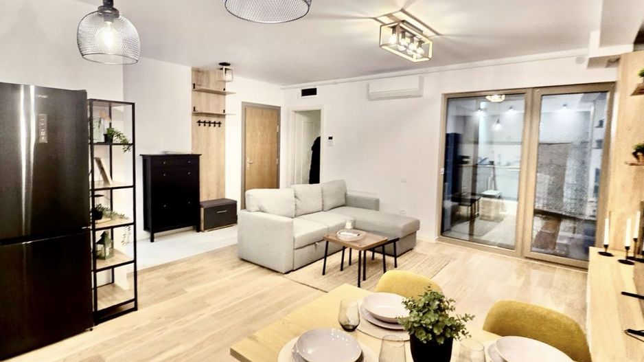 Apartament vibrant și primitor, prima închiriere, în Monarch Residence - Poză 2
