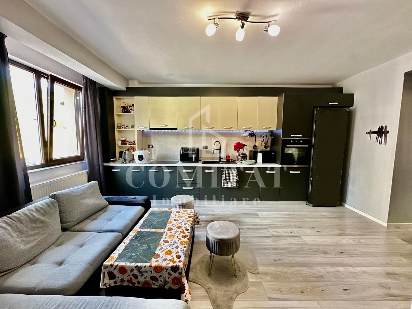 0% Comision! Apartament 3 camere | Etaj 1 | Zona Str Stejarului - Poză 3
