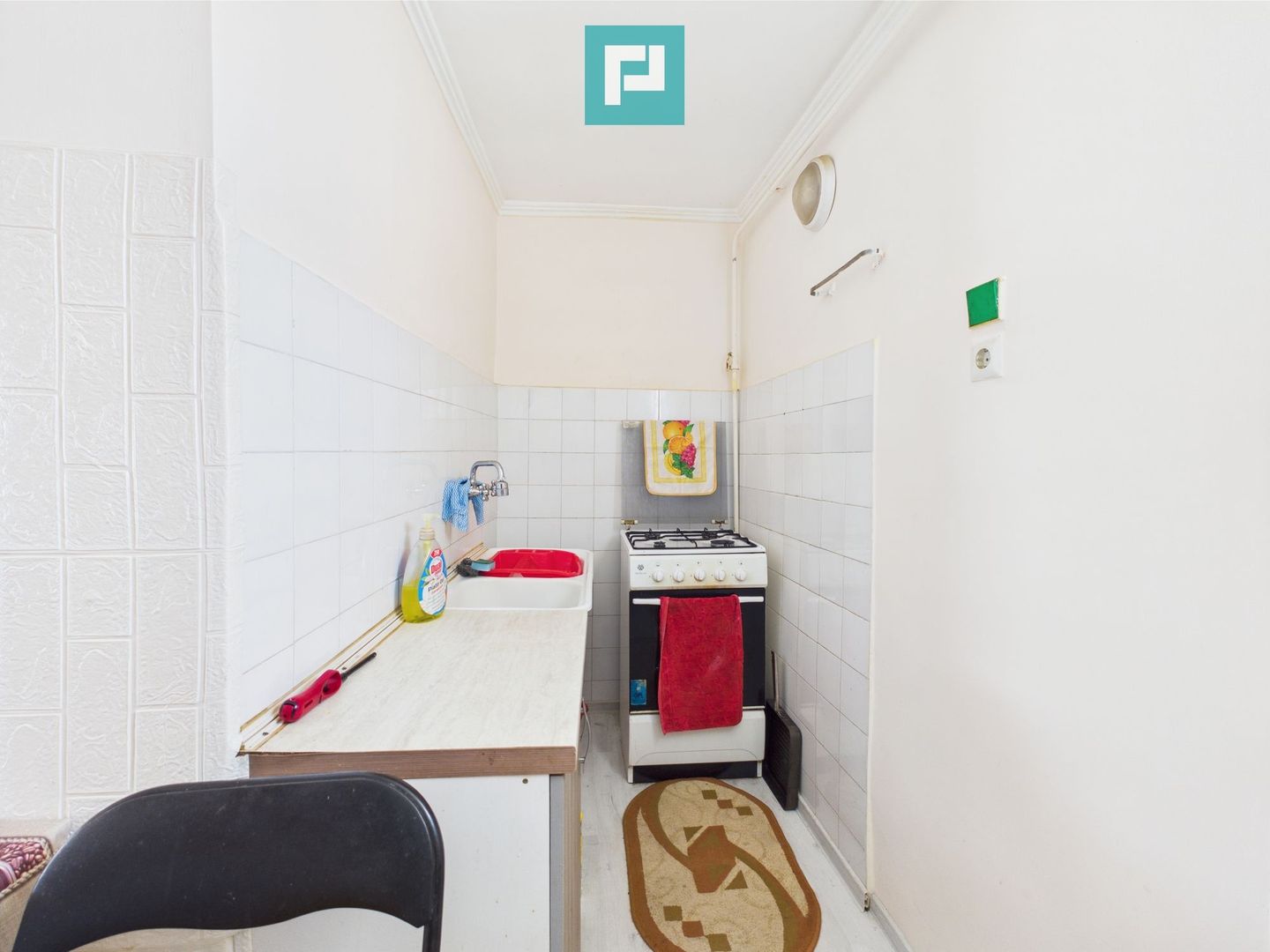 Casă la doar 6km de graniță cu România - Poză 10