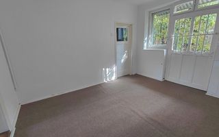 Casa individuala 4 camere, teren, zona Brancusi - Poză 1