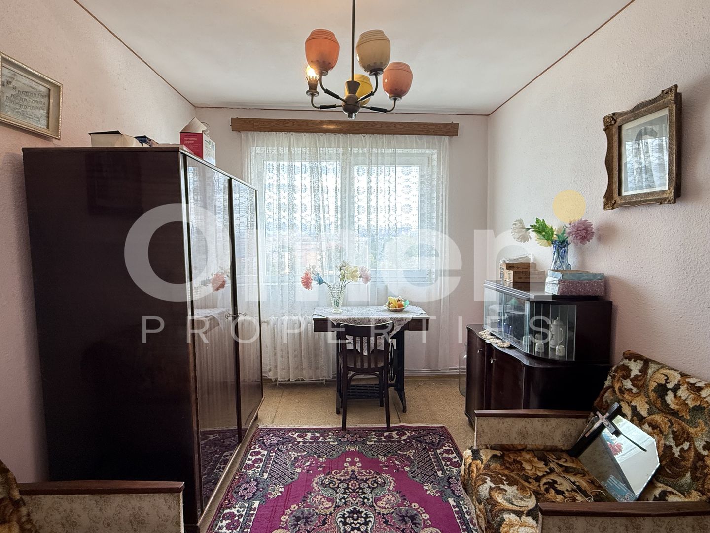 Apartament cu 4 camere; 74.66 mp, decomandat, Bd. Decebal - Poză 2