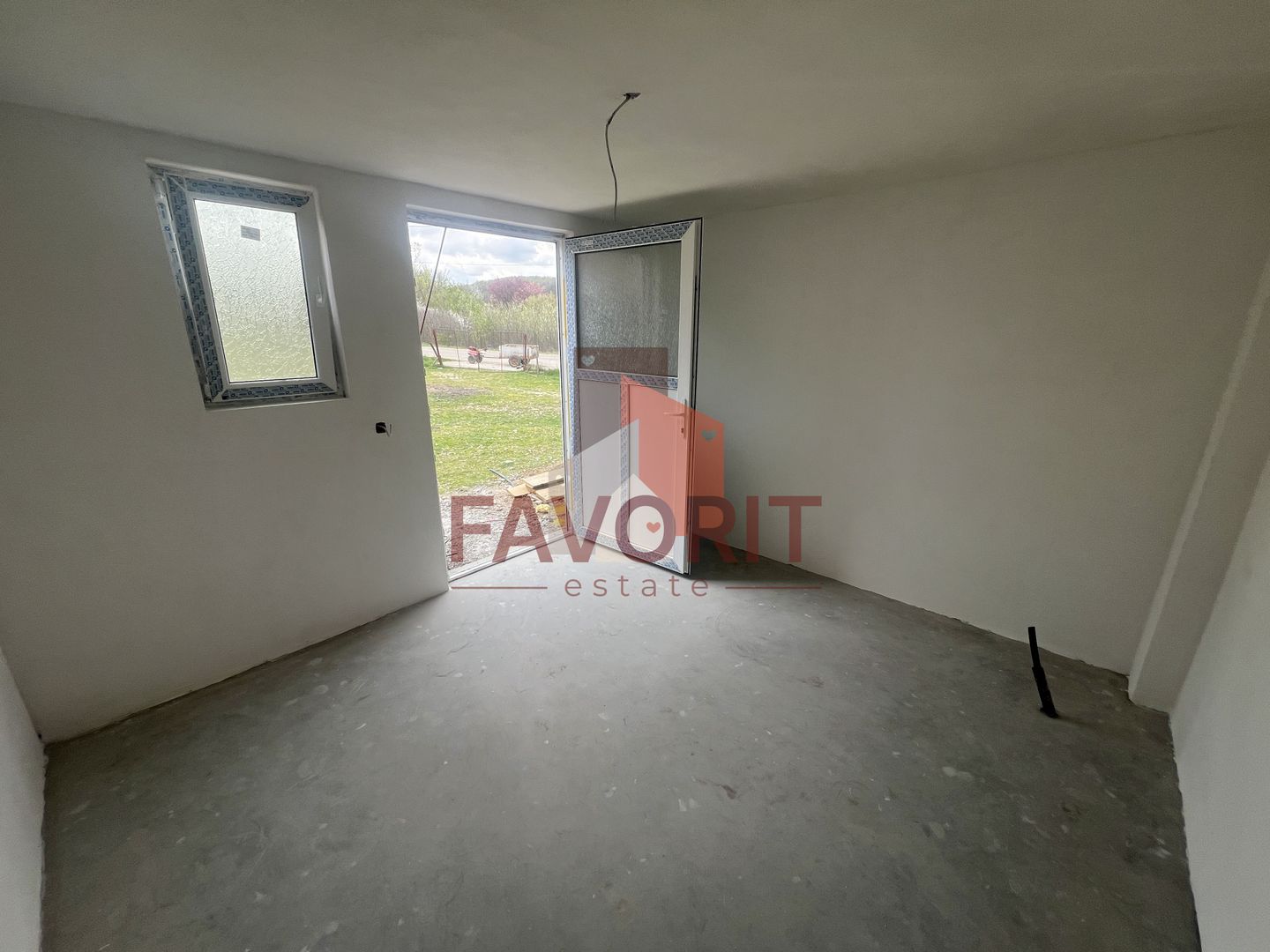 Spatiu comercial de inchiriat | 100 mp utili | 600 mp teren - Poză 3