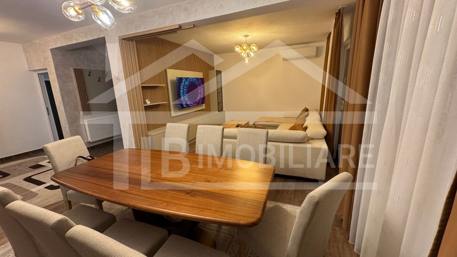 Casa cu 4 camere, 160 mp, Zona Sancraiu de Mures - Poză 3