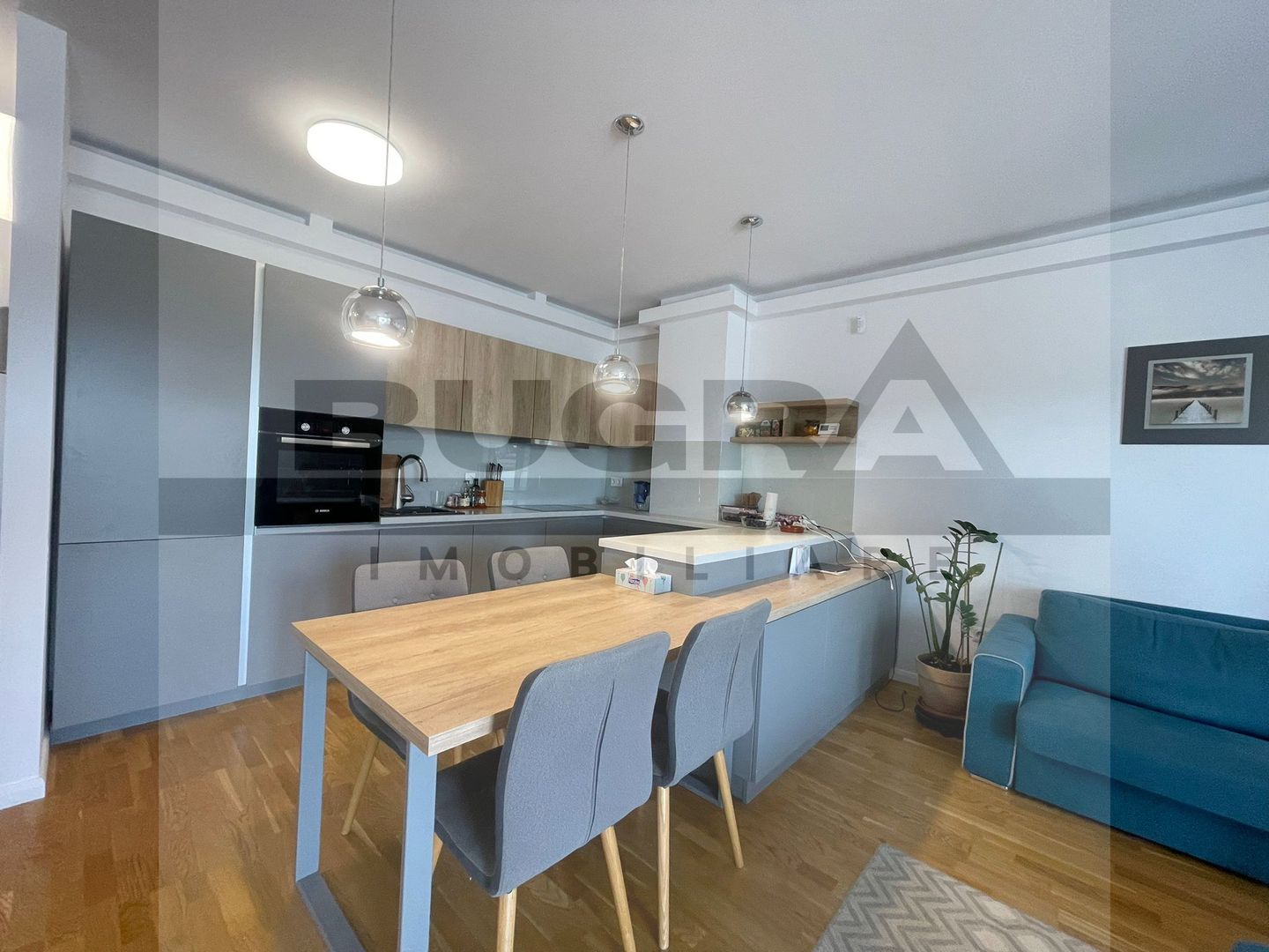 Apartament de 3 camere, modern, 80mp, parcare, zona Centrala - Poză 1