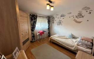 Duplex cu 4 camere si 2 bai complet mobilat si utilat in Giroc langa Zone 2. - Poză 15