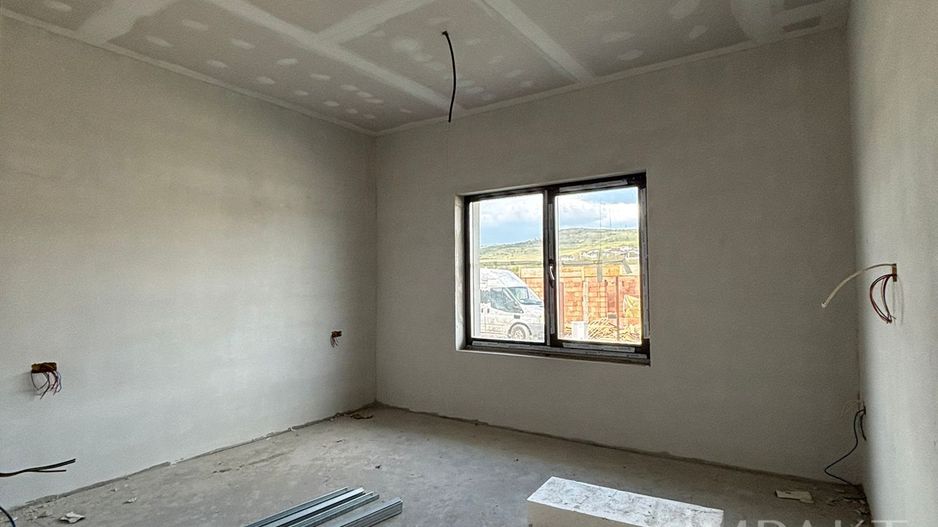 Casa superba pe un singur nivel, situata in Chinteni, zona Profi! - Poză 19