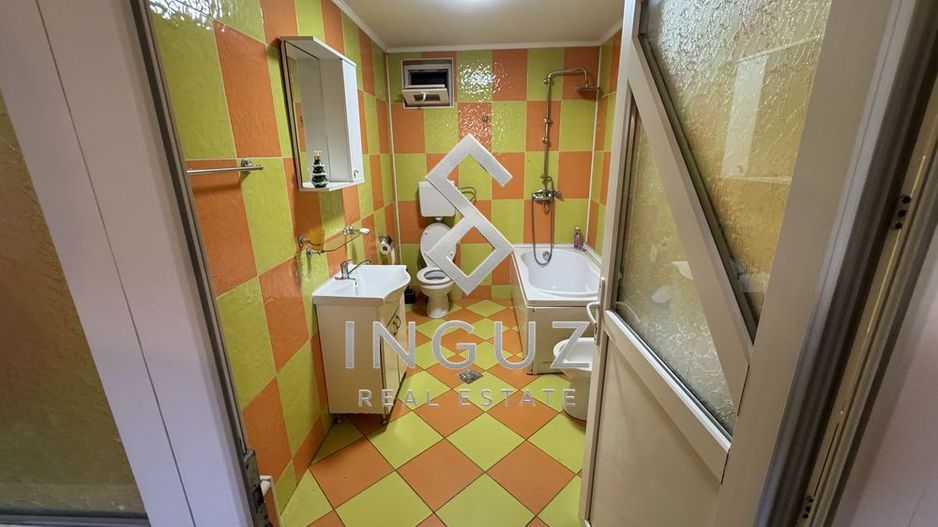 Casa de inchiriat colentina andronache 3 camere - Poză 4