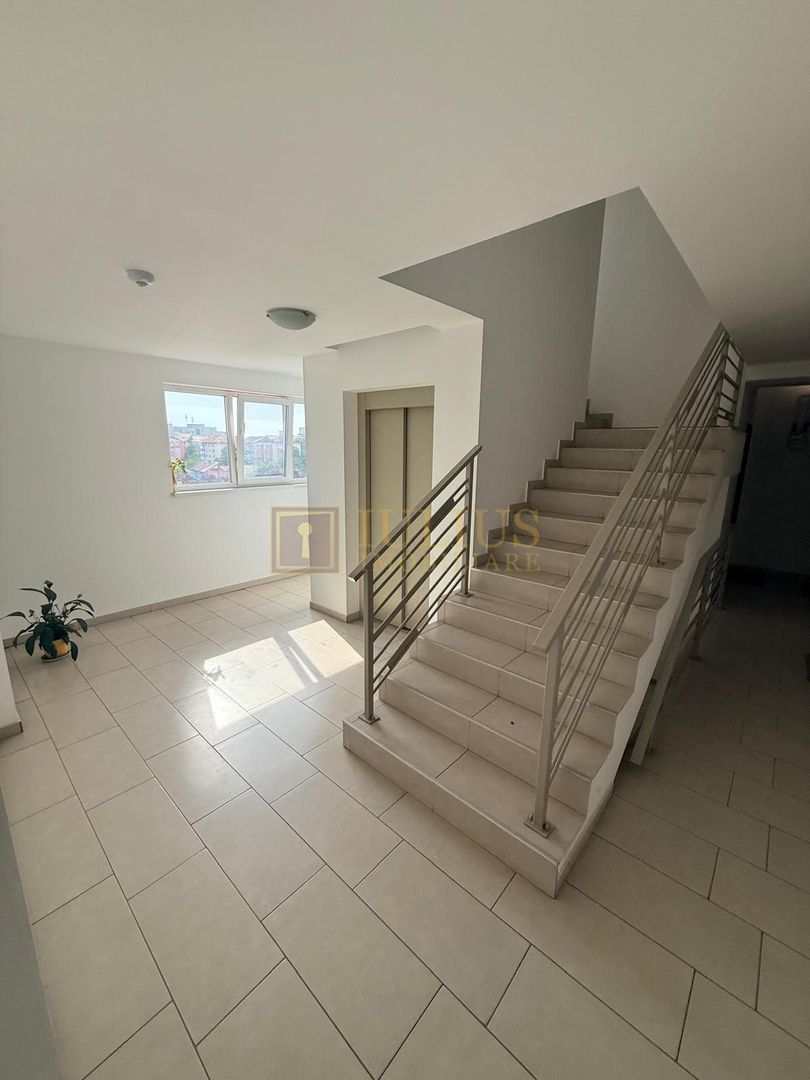 2 camere| loc de parcare cu bariera| apartament frumos| balcon deschis| - Poză 13