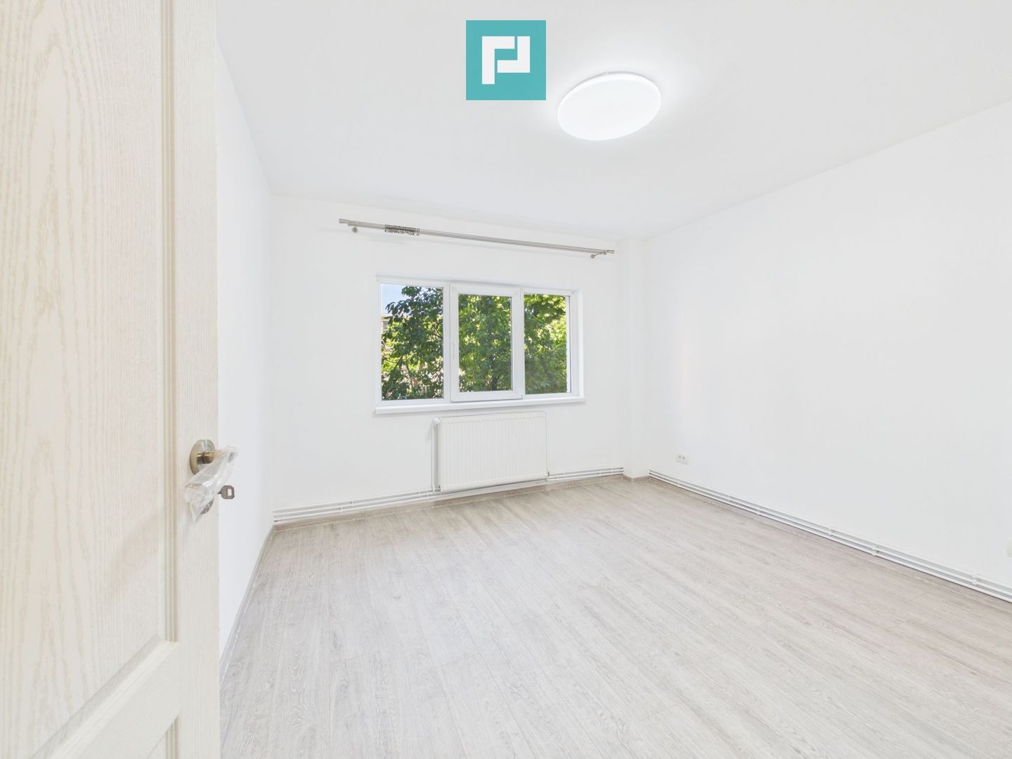Apartament cu 3 camere de închiriat, Podgoria Arad - Poză 20