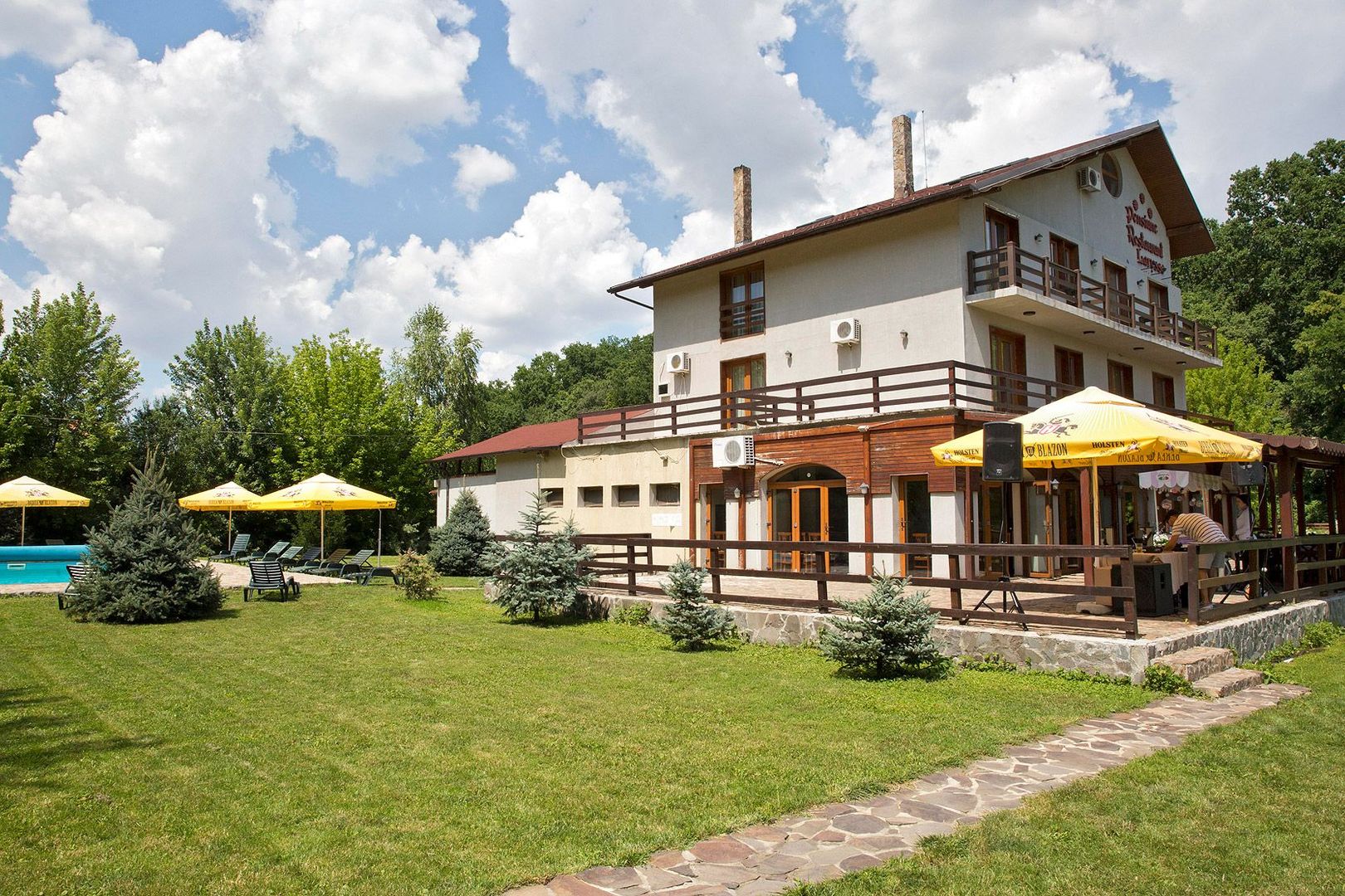 Pensiune, teren 4.460 mp, Hidișelul de Jos, Bihor. 685.000 Euro (neg). - Poză 1