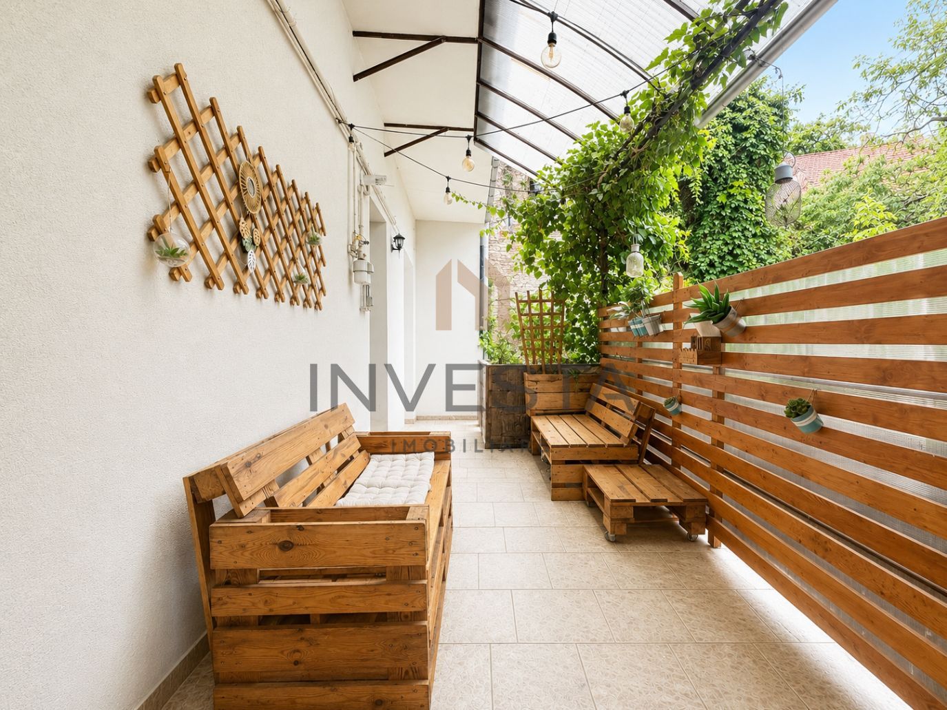 Apartament 3 camere decomandat de inchiriat in vila, zona Centrala! - Poză 16