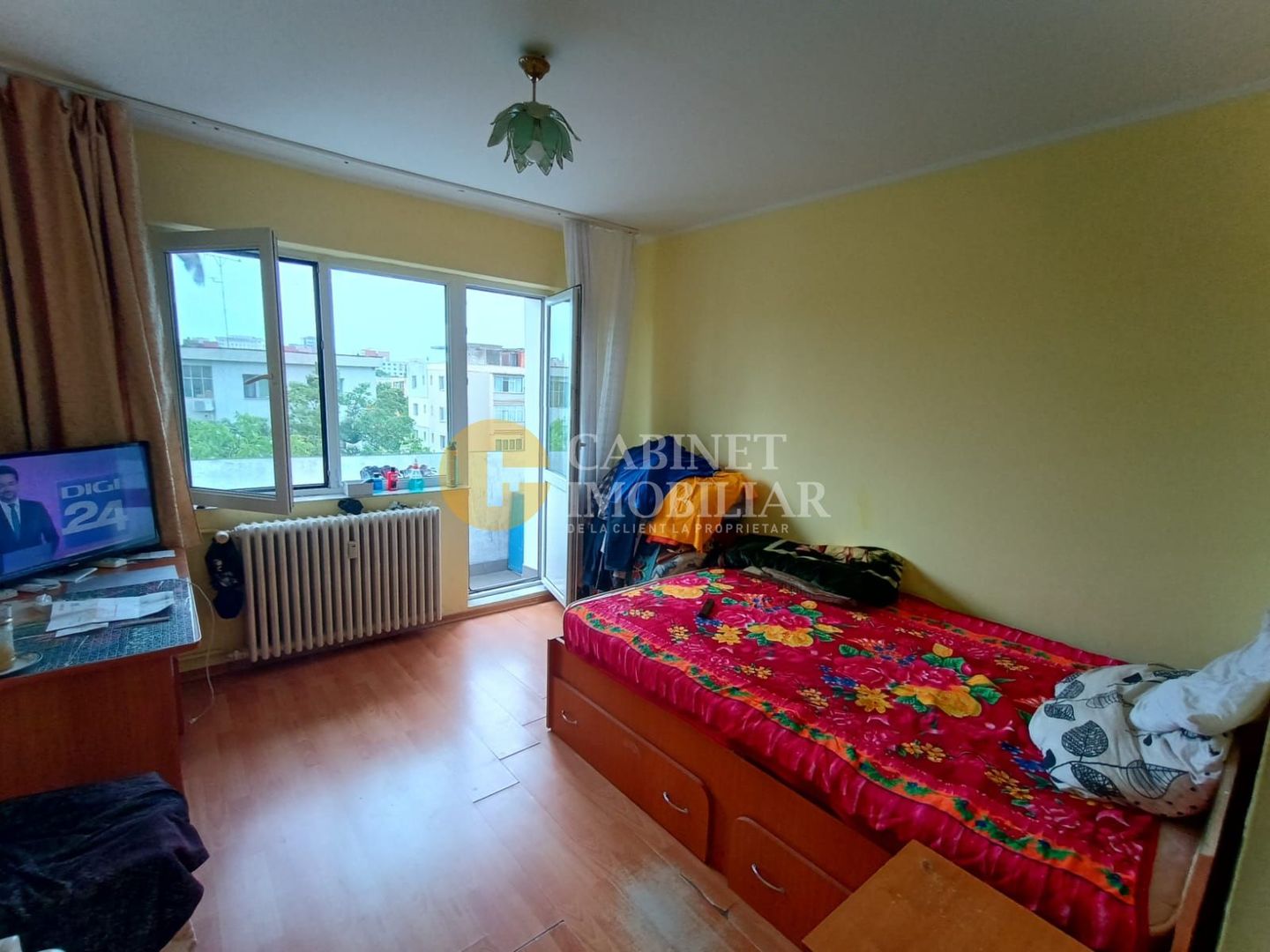 1050 Euro/MP - 3 camere SD - Zona Podu Ros - Poză 1