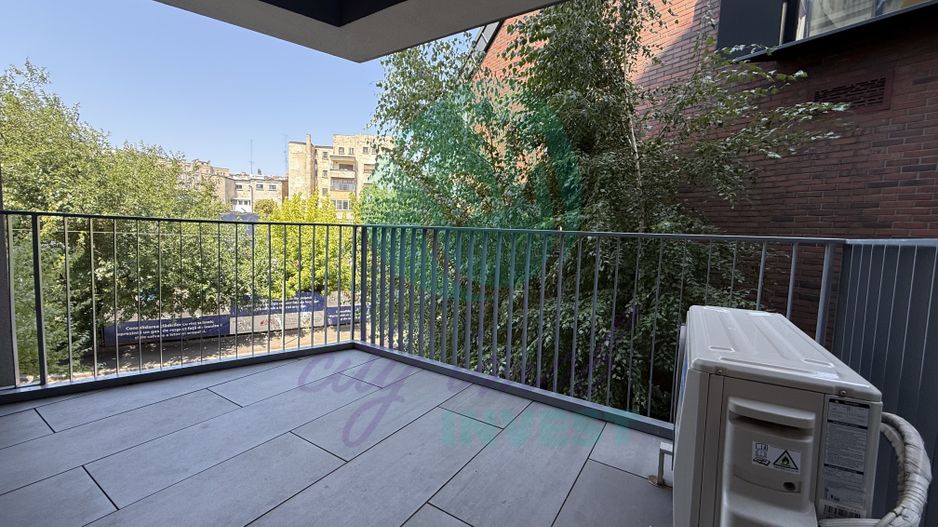 Apartament modern | Universitate | Terasă | Ideal locuință, cabinet sau birou - Poză 5