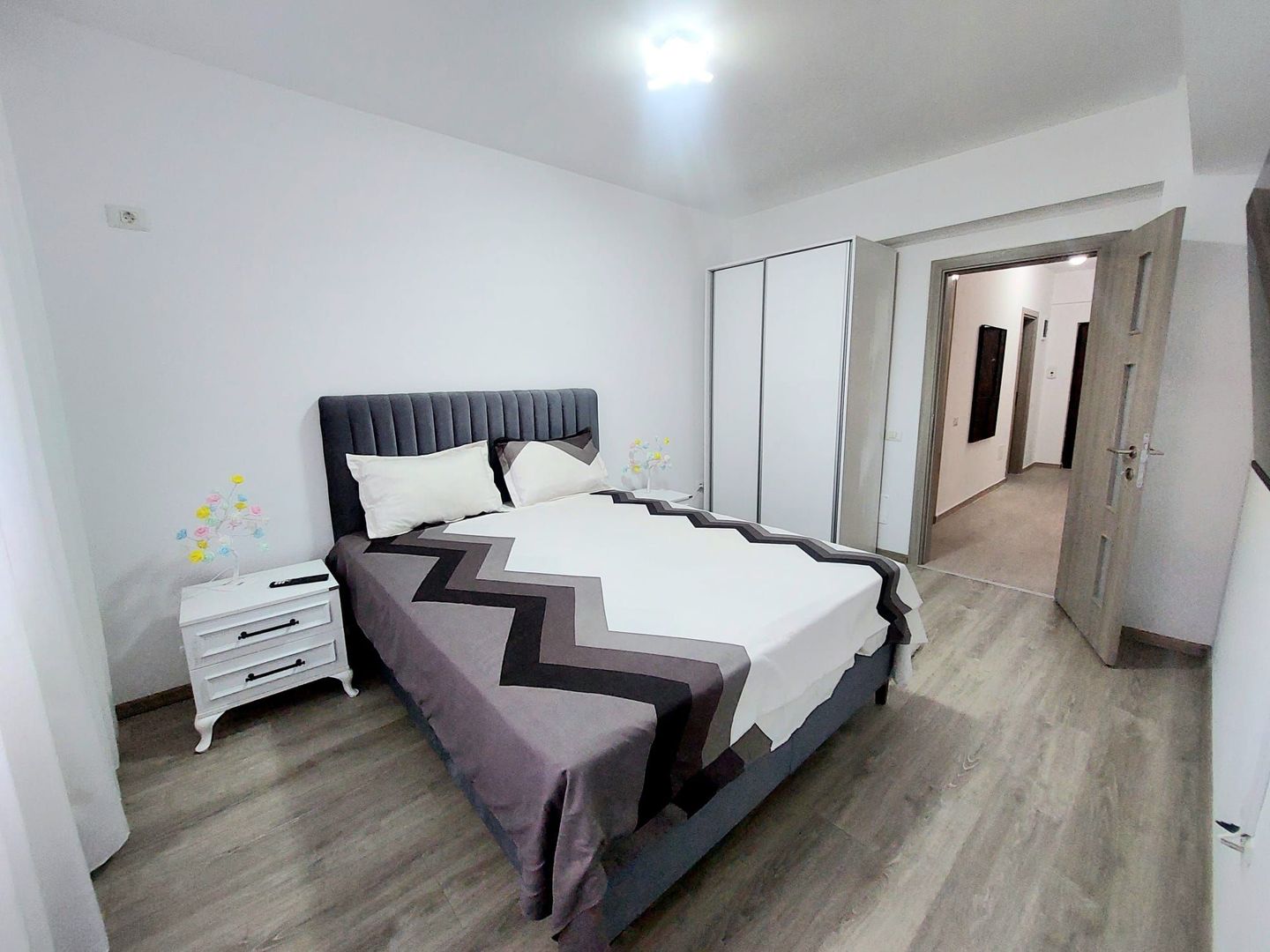 PRIMA INCHIRIERE, 2 camere, decomandat, 66 mp, etaj 2/5, Prelungirea Ghencea - Poză 4