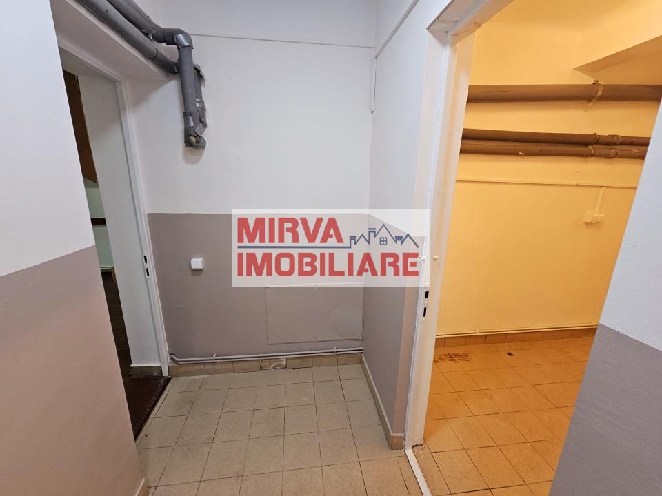 🏢 Spațiu de birouri – 5 camere, 3 băi – Mansardă vilă, Central - Poză 68