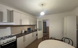 Apartament spațios 2 camere în Zorilor. De închiriat - Poză 1