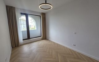 Casă tip townhouse cu grădină proprie în Tunari Park Villas - Poză 6