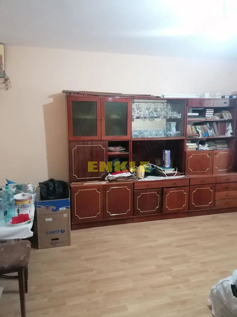 Apartament 2 camere decomandat –  Liceul Mihai Eminescu - Poză 3
