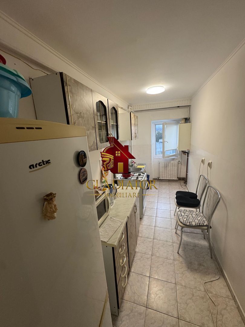 Apartament mare cu 1 camera Nicolina Cug - 380 E/LUNA, disponibil - Poză 7